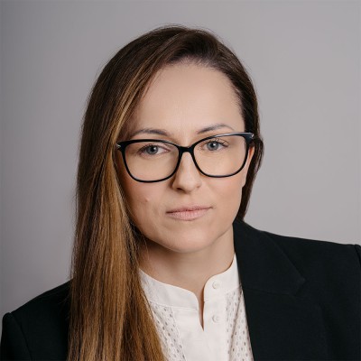 Paulina Szmyt – specjalistka ds. zamówień publicznych